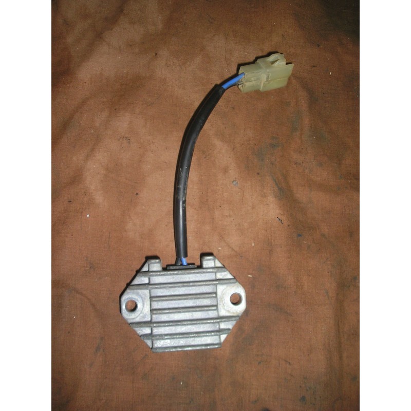 Regulateur WRF 250 de 2002