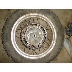 Roue arriere ktm 250 de 1985