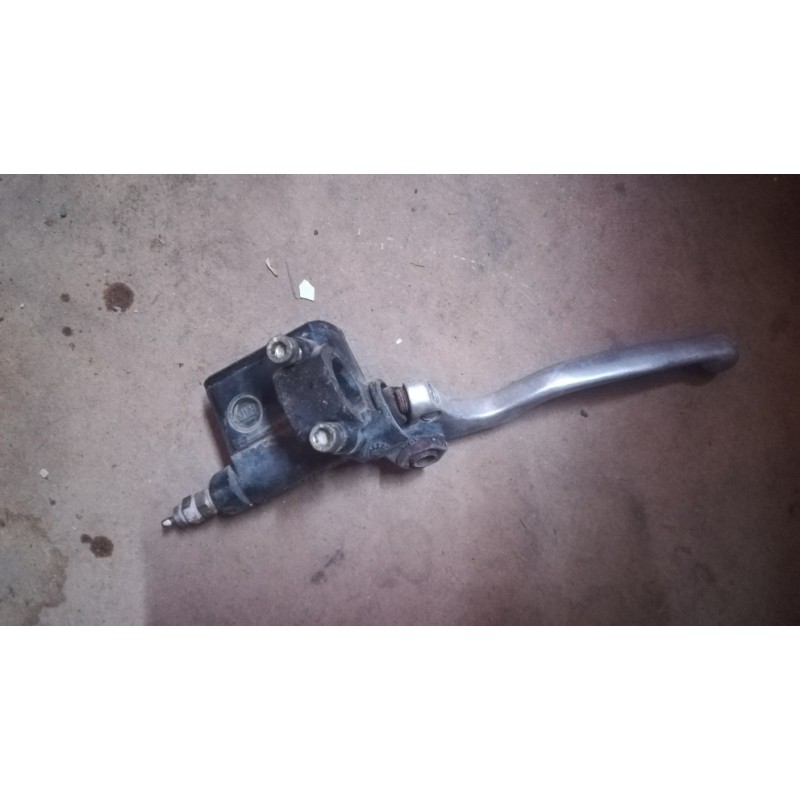 Maître-cylindre Avant LONGJIA Pour Trevis 125 – Référence GPA-957297081 / R4-5763G