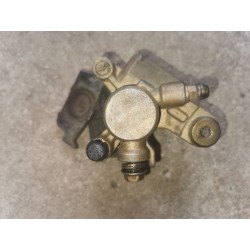 Etrier arriere RM 125 de 2001