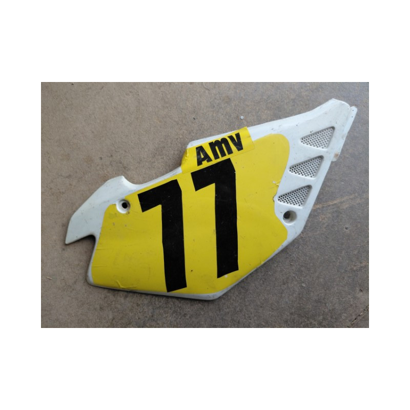 Cache droite HVA 410 570 610