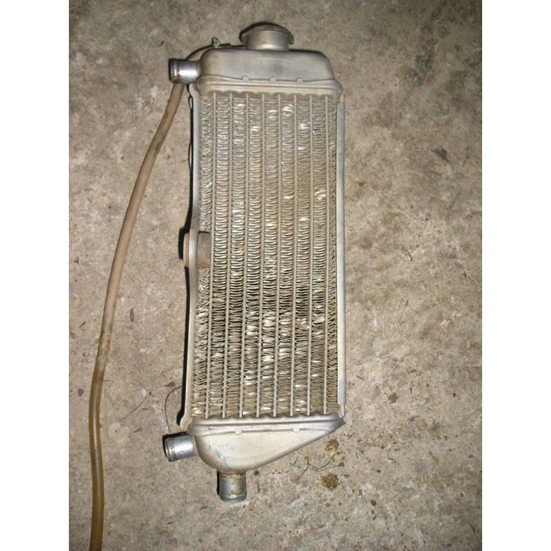 Radiateur YZ 250 de 2000