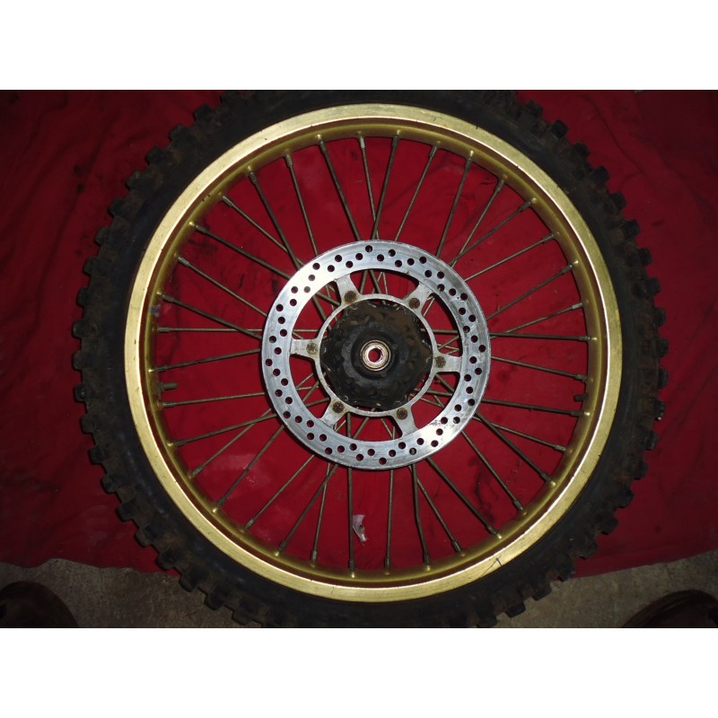 Roue avant RM 125 de 1985